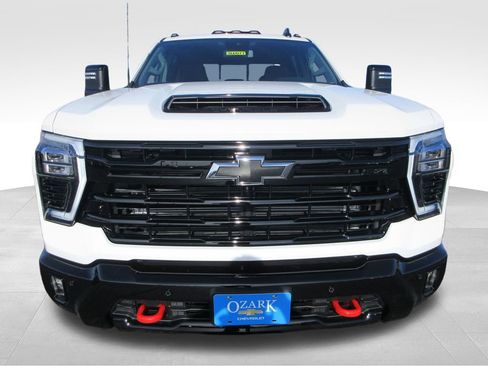 New 2026 Chevrolet Silverado 3500 LT w/ Trail Boss Package image 9