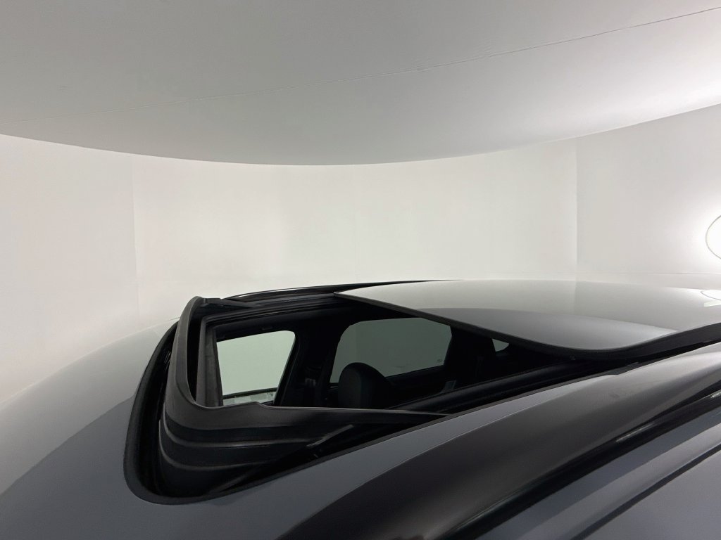 Certified 2026 Porsche Cayenne AWD/4WD image 23