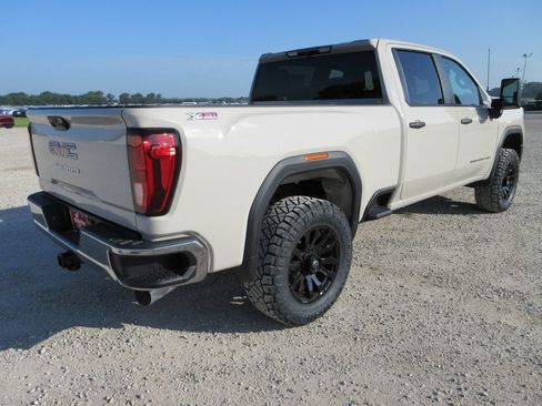 New 2026 GMC Sierra 2500 Pro AWD/4WD image 5