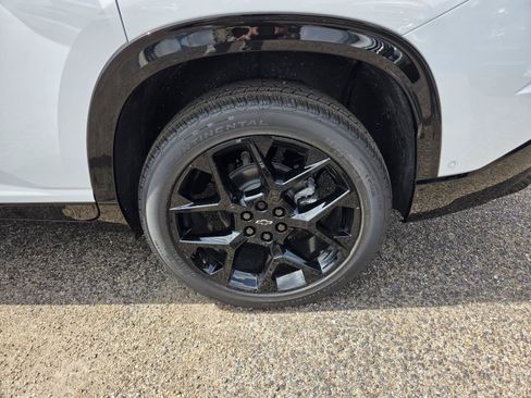 New 2026 Chevrolet Traverse RS FWD image 21