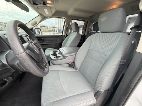 Used 2019 RAM 1500 Express AWD/4WD image 14