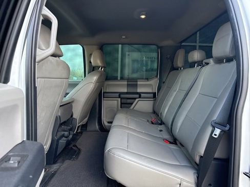 Used 2022 Ford F250 XL w/ Power Equipment Group image 10