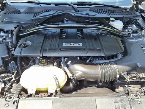 Used 2023 Ford Mustang GT Premium image 28