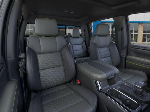 New 2026 Chevrolet Silverado 1500 ZR2 AWD/4WD image 16