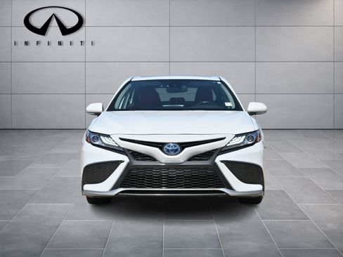 Used 2021 Toyota Camry XSE FWD image 2