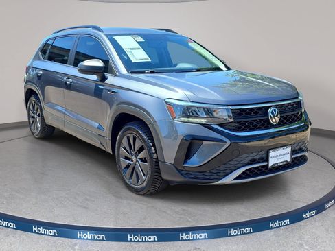 Used 2022 Volkswagen Taos S AWD/4WD image 4
