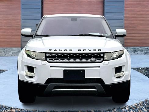 Used 2013 Land Rover Range Rover Evoque Pure Premium image 3