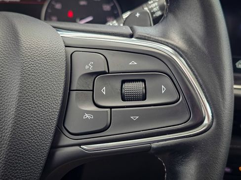 Used 2023 Buick Envision Essence w/ Sport Touring Package AWD/4WD image 22