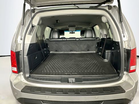 Used 2012 Honda Pilot Touring image 29