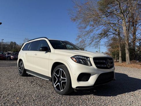 Used 2017 Mercedes-Benz GLS 550 4MATIC image 6