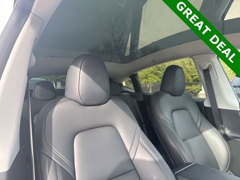 Used 2023 Tesla Model Y Long Range image 12