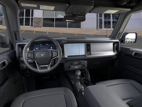 New 2026 Ford Bronco Badlands AWD/4WD image 9