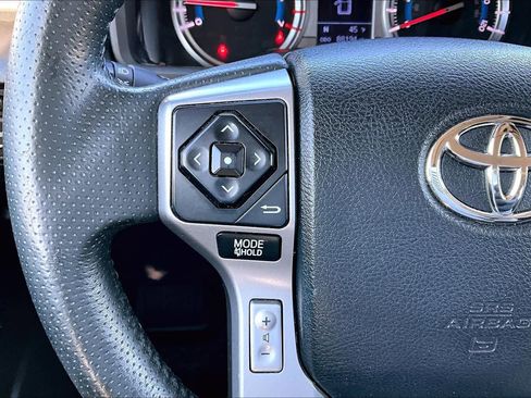 Certified 2018 Toyota 4Runner Limited image 23