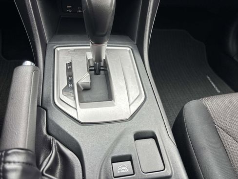 Used 2022 Subaru Crosstrek 2.0i image 23