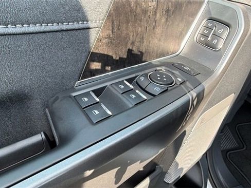 New 2026 Ford F350 Lariat w/ FX4 Off-Road Package image 21