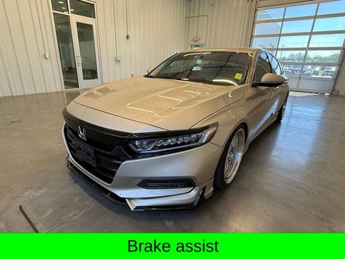 Used 2018 Honda Accord LX image 7