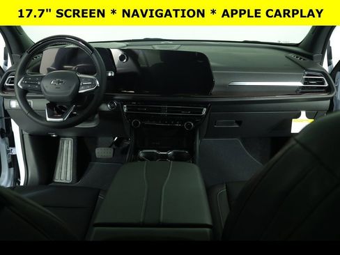 New 2026 Chevrolet Traverse Z71 w/ Enhanced Driving Package image 8