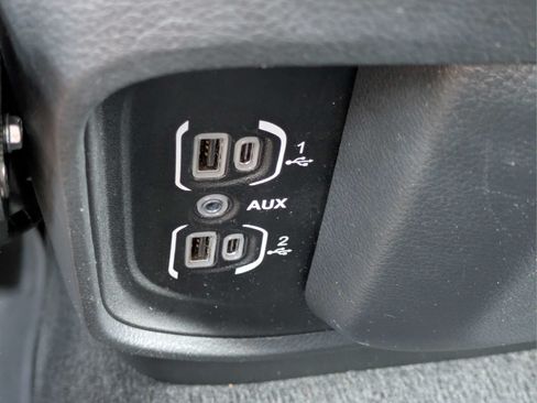Used 2022 RAM 1500 Big Horn AWD/4WD image 20