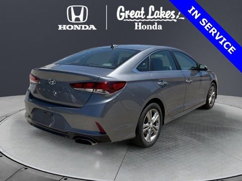 Used 2018 Hyundai Sonata SEL w/ Tech Package 02 FWD image 6