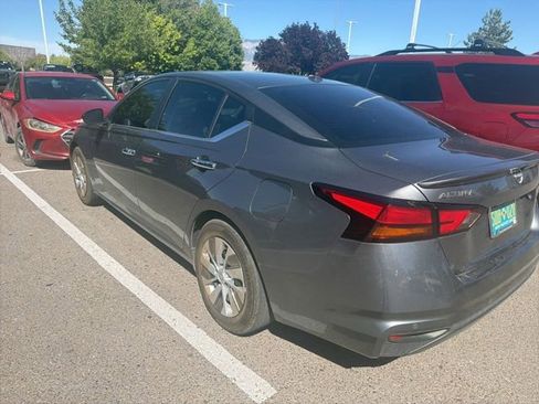 Certified 2025 Nissan Altima 2.5 S FWD image 15