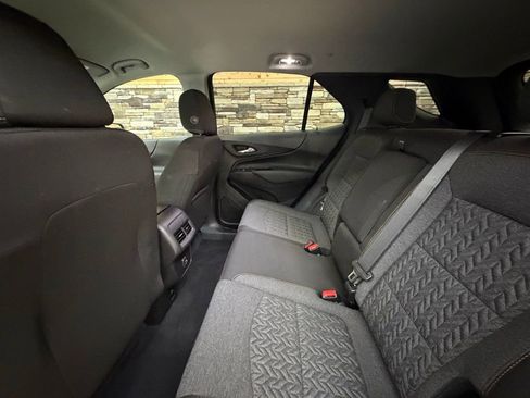 Used 2024 Chevrolet Equinox LT AWD/4WD image 31