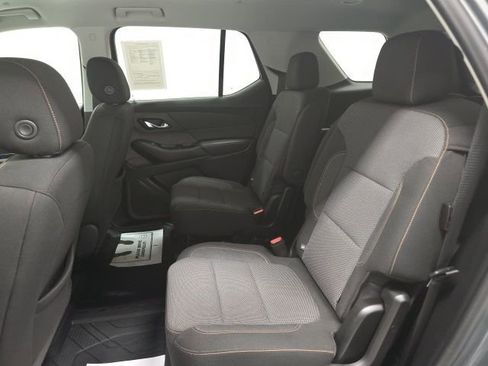 Certified 2021 Chevrolet Traverse LT image 22
