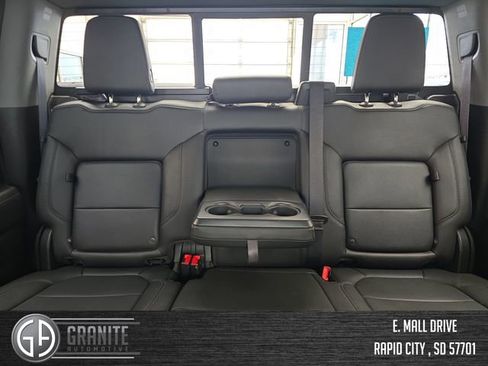 Used 2021 Chevrolet Silverado 1500 LT Trail Boss w/ Convenience Package II image 40