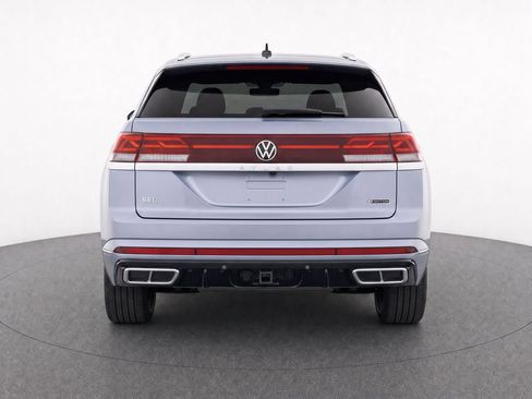 Used 2024 Volkswagen Atlas Cross Sport SEL R-Line AWD/4WD image 7