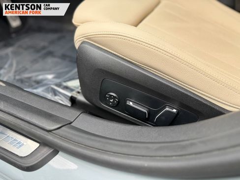 Used 2026 BMW 330i xDrive Sedan AWD/4WD image 29