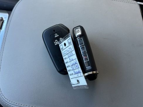 Used 2023 Kia Carnival SX Prestige FWD image 55