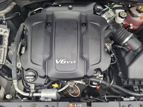 Used 2017 Buick LaCrosse Preferred image 30