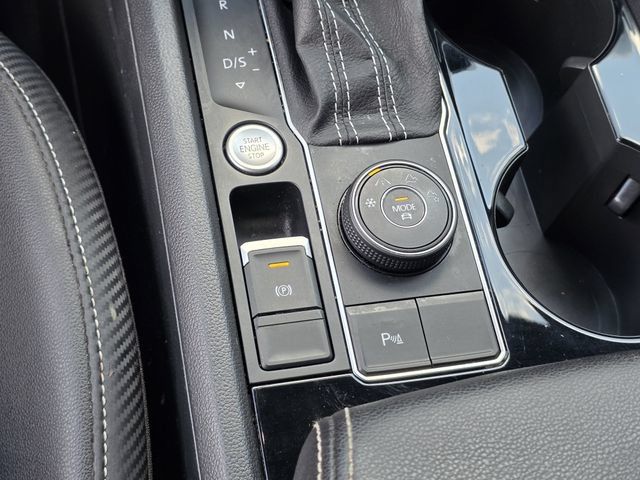 Used 2023 Volkswagen Atlas Cross Sport SE AWD/4WD image 24