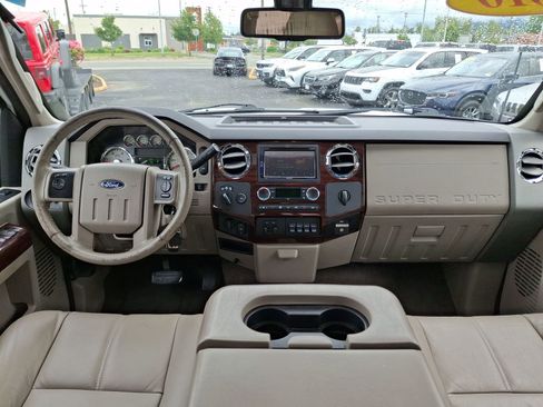 Used 2010 Ford F350 4x4 Crew Cab Super Duty image 9