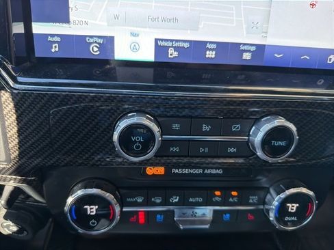 Used 2022 Ford F250 Lariat w/ Lariat Ultimate Package image 11