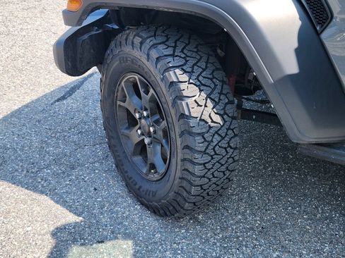 Used 2021 Jeep Wrangler Unlimited Sport AWD/4WD image 31