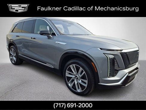 New 2026 Cadillac Vistiq Luxury AWD/4WD image 3