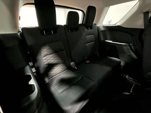 Used 2023 Nissan Pathfinder SV w/ SV Premium Package image 25