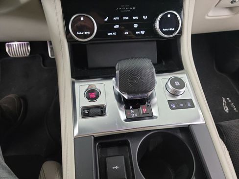 Used 2021 Jaguar F-PACE SVR AWD/4WD image 13