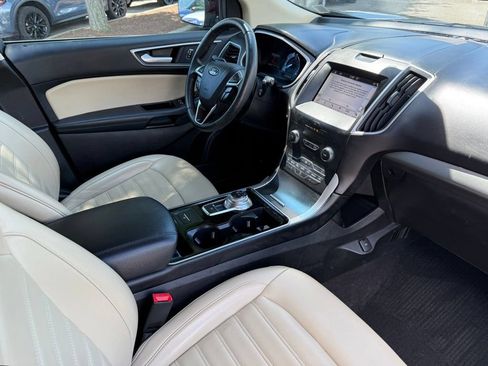 Used 2019 Ford Edge SEL w/ Equipment Group 201A AWD/4WD image 27