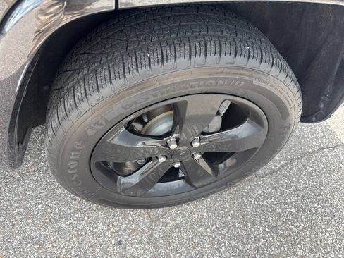Used 2014 Jeep Grand Cherokee Altitude RWD image 8