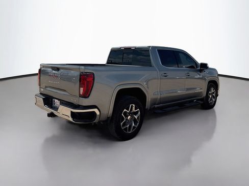 Used 2026 GMC Sierra 1500 SLE w/ Preferred Package RWD image 7