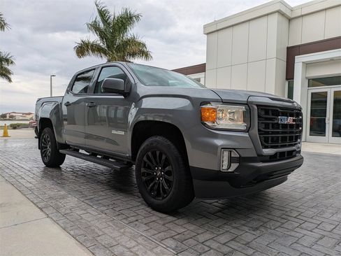 Used 2022 GMC Canyon Elevation w/ Elevation Premium Package image 2