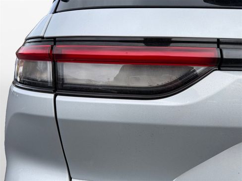 Used 2023 Jeep Grand Cherokee Altitude image 21