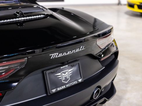 Used 2022 Maserati MC20 Coupe image 15