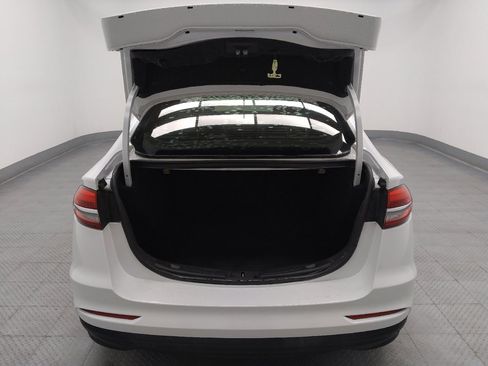 Used 2019 Ford Fusion S FWD image 29