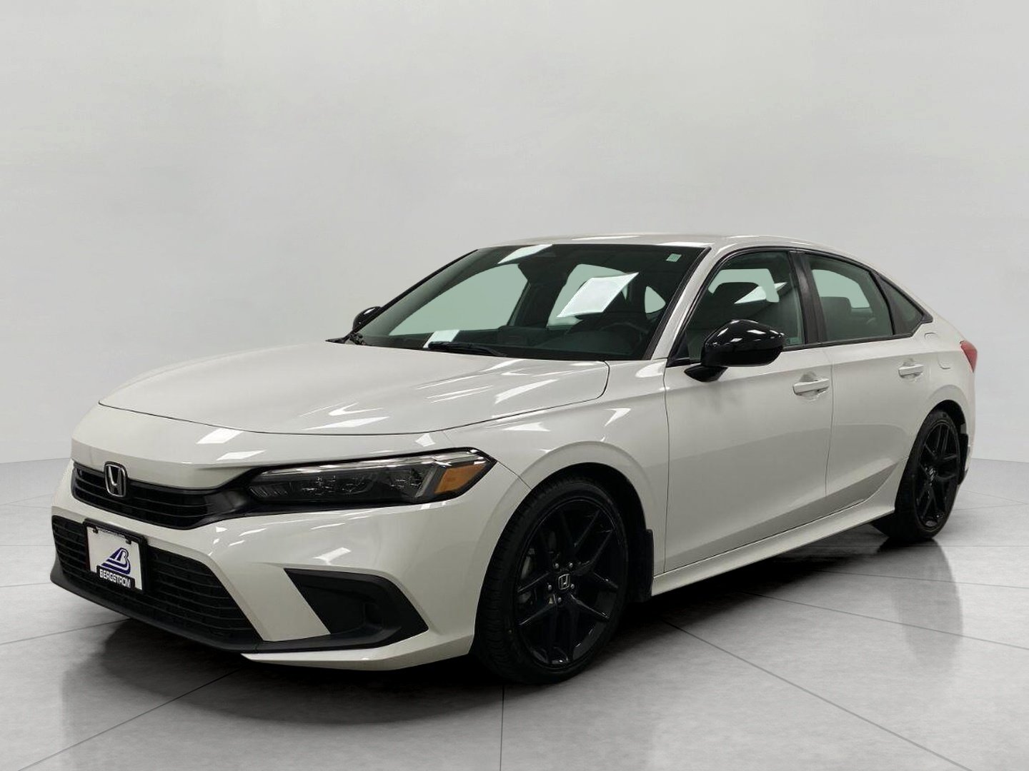 Used 2023 Honda Civic Sport image 9