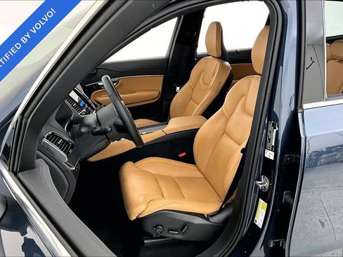 Certified 2025 Volvo XC90 T8 Ultra w/ Protection Package Premier AWD/4WD image 30