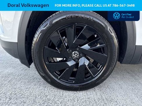 Used 2026 Volkswagen Atlas SE image 10