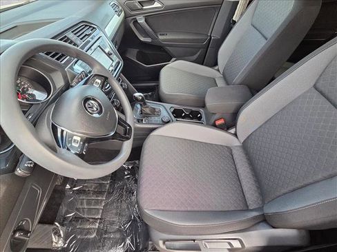 Used 2019 Volkswagen Tiguan S w/ 3rd Row Seat Package image 14