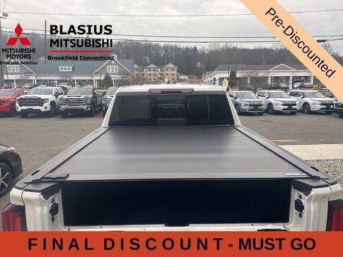 Used 2021 GMC Sierra 1500 SLT w/ SLT Premium Package AWD/4WD image 20